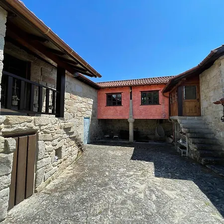 Deluxe Con Chimenea Y Bano En Casa De Campo. Piscina Y Jardin. * Amoeiro