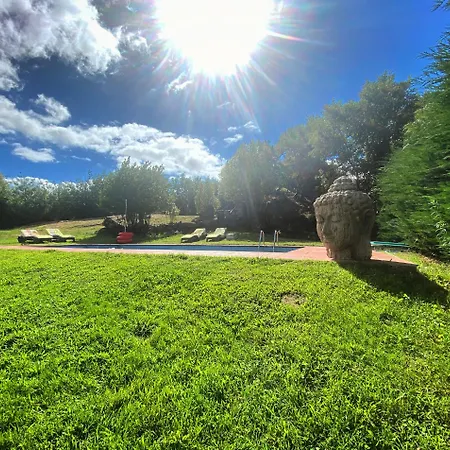 Hotel Deluxe Con Chimenea Y Bano En Casa De Campo. Piscina Y Jardin. *